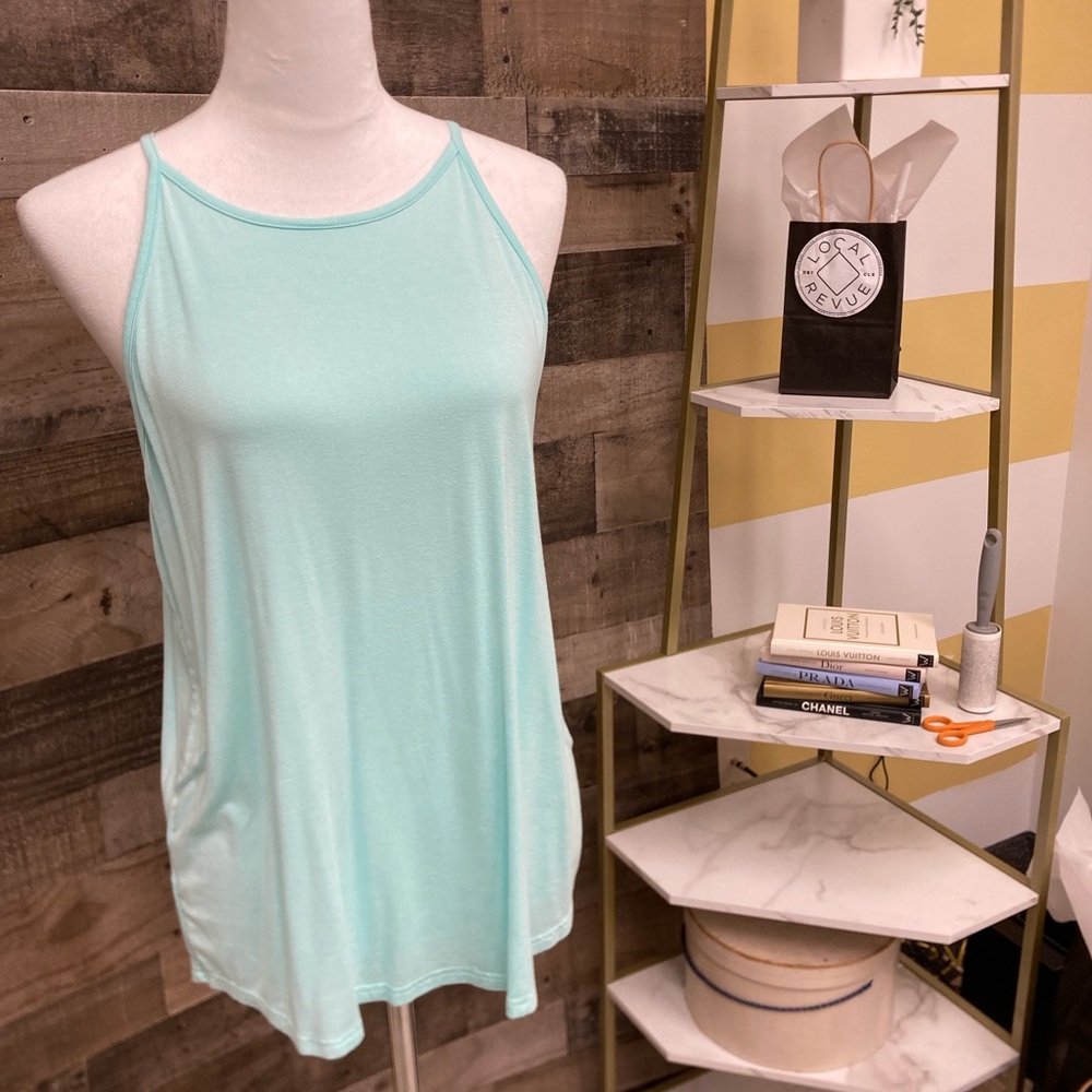 Oyanus Mint Green Knit Tank